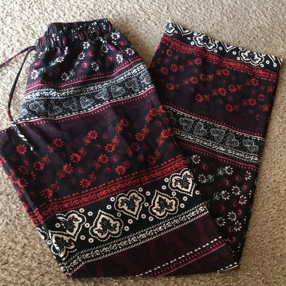 Lightweight Floral Lounge Pants
